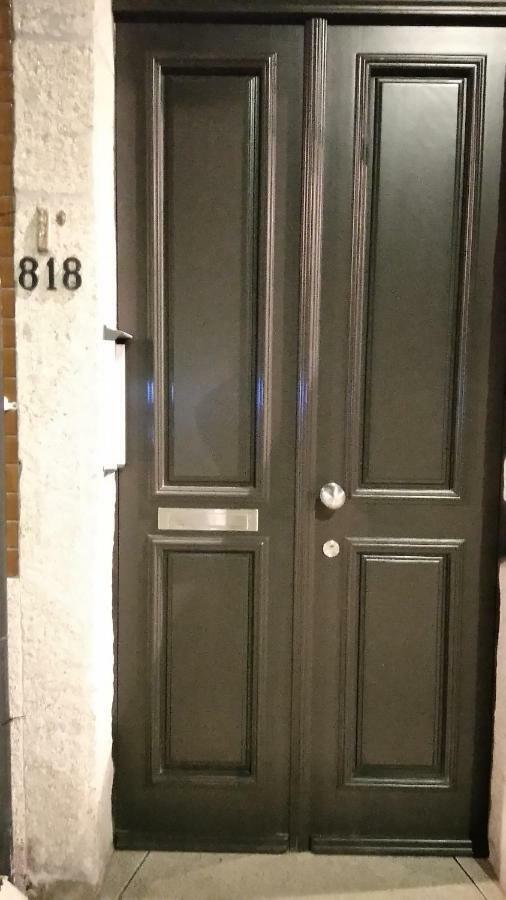 Santa Catarina Patio Apartment - With Washer Machine بورتو المظهر الخارجي الصورة